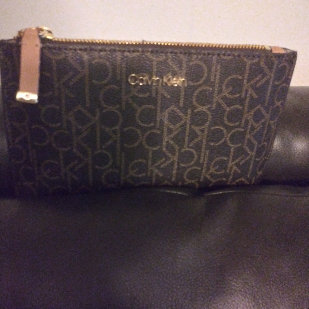 Hand Clutch